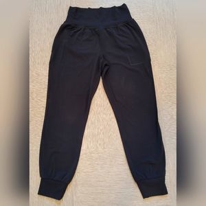 Athleta Cruise Jogger size S in black